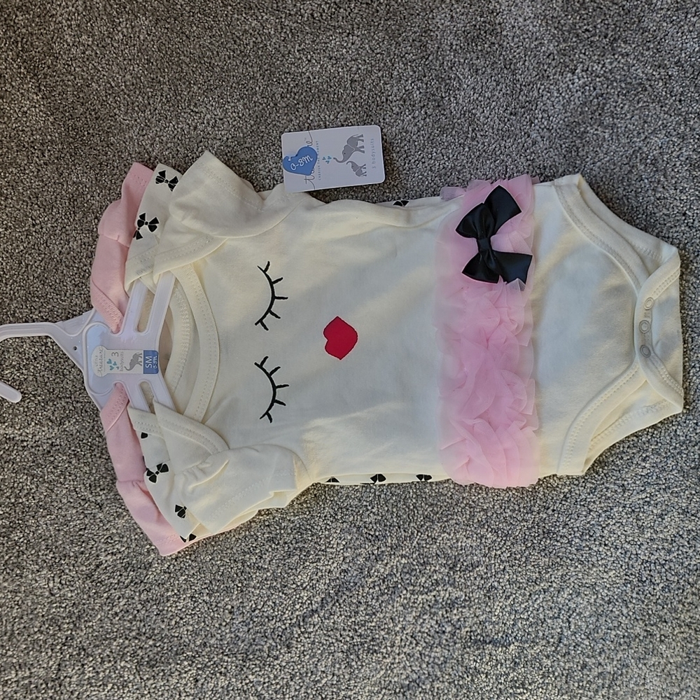 NWT Little Treasure onesies 3. 0-3m